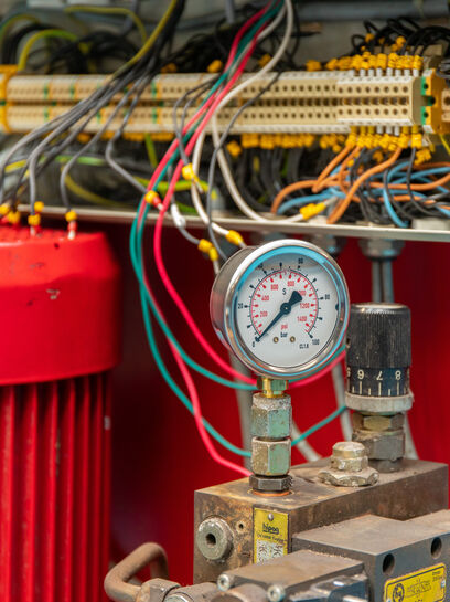Elektrotechniek plus meetapparatuur